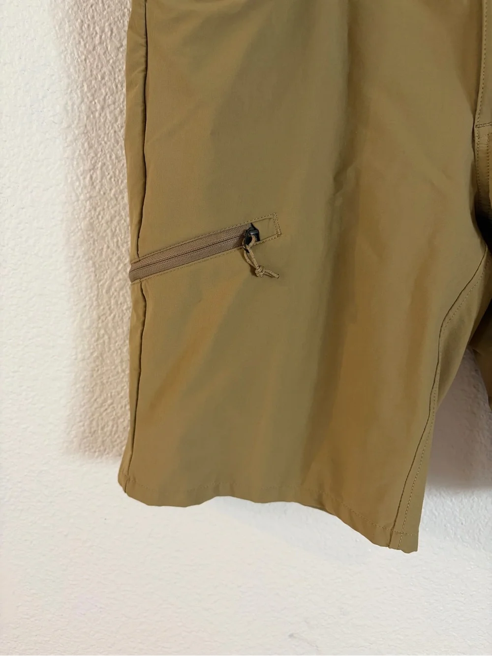 Patagonia hiking shorts men’s size 32